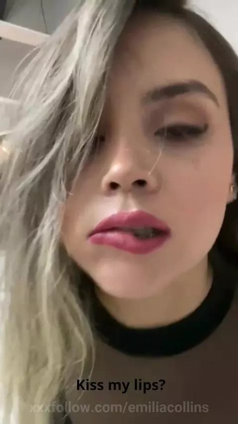 My body is ready for you ... And you for me? by emiliacollins