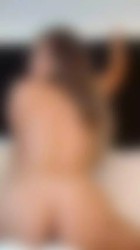 Come closer, let me seduce you 😏🔥 by emiliacollins