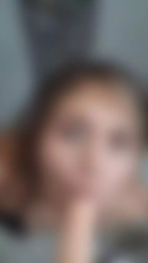 Sucking makes me so horny by emiliacollins