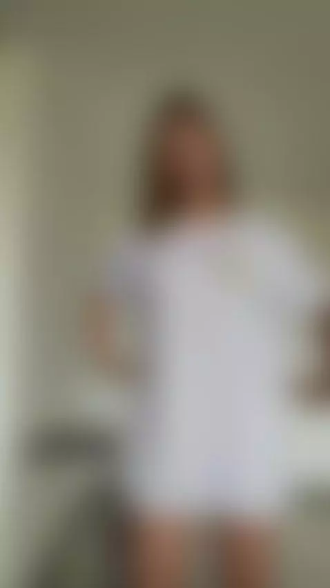 Front view in my oversized shirt 😍✨ Stretching it to show of... by kattyroldan