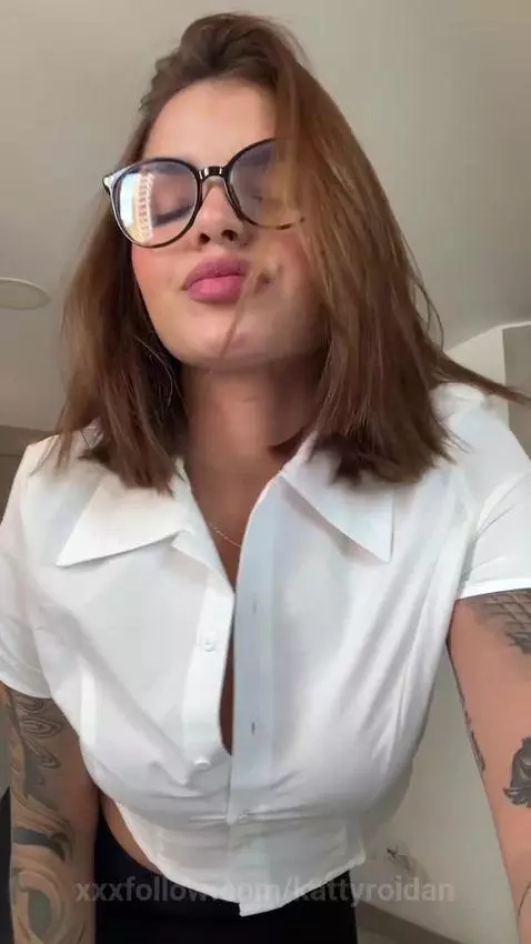 🔥 You don’t want to miss this… Follow me for more! 😏🎥💦 by kattyroldan