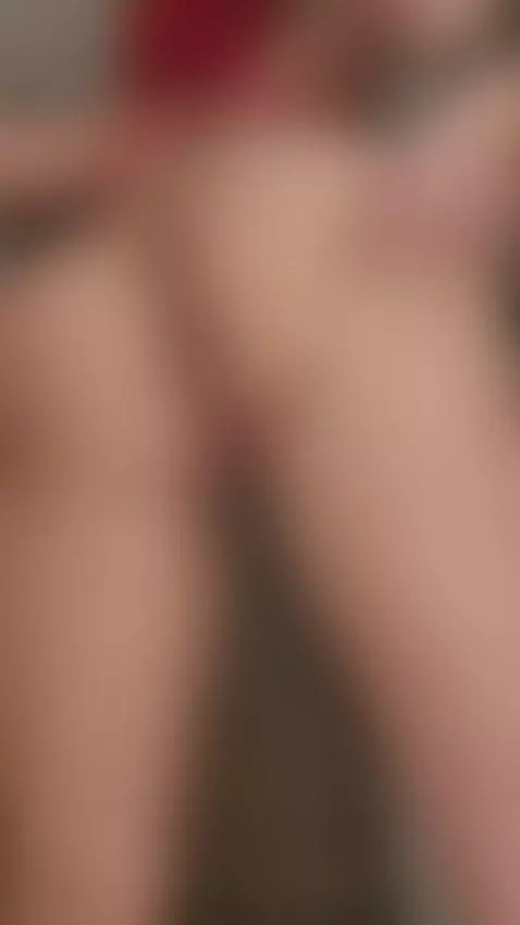 Horny and naked by rousex97