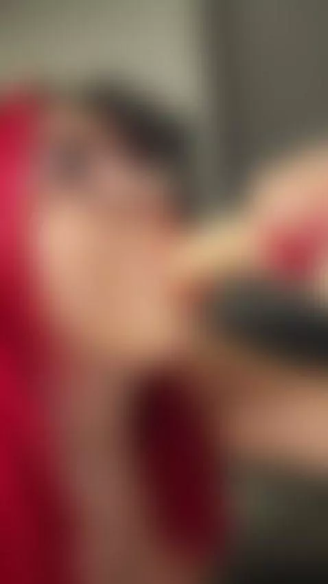 I wish u all get a good blowjob and gagging this weekend by rousex97