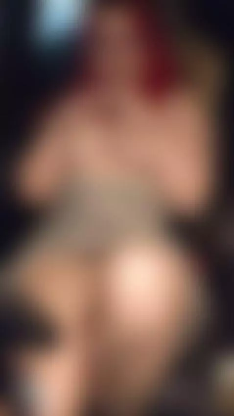 I feel like someone is watching me, but I like that by rousex97