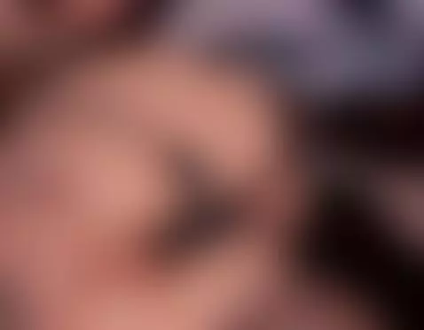 🌹 My white skin shines like the moon 🤍, my body is petite an... by kloe-s