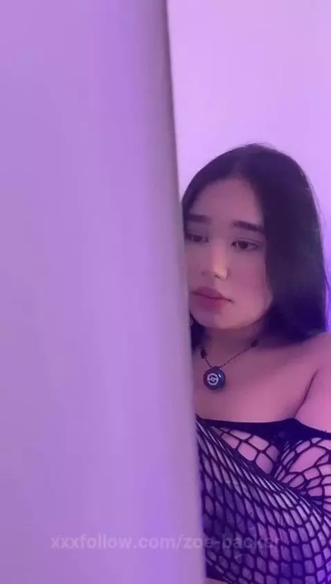 I'm already online, waiting for you and horny 😈 by zoe-backer