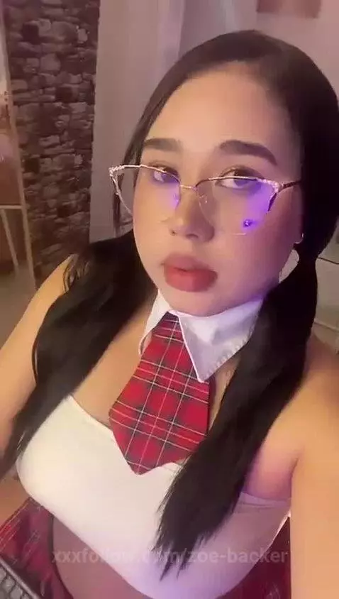 im onlinee <3 by zoe-backer