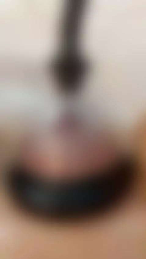 Pumping pussy by freyaa1