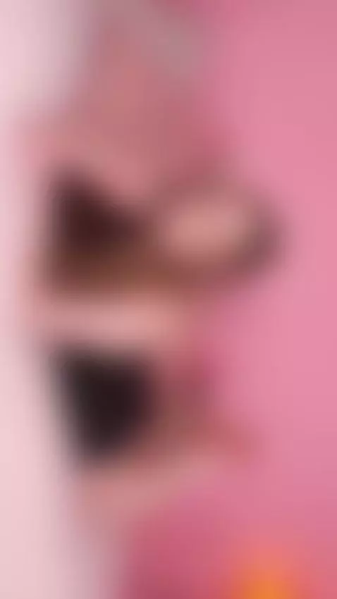 Do you like my tiny toes? 🥺 by milkyy-mia