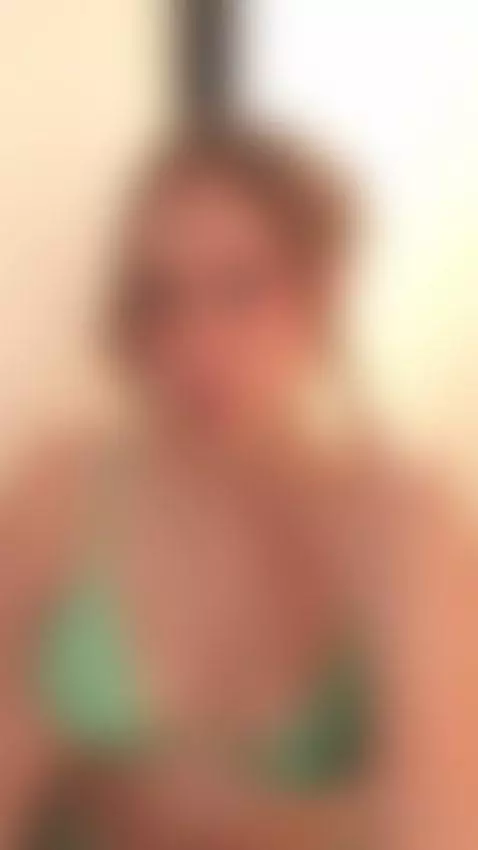 It's hot 🥵 by milkyy-mia