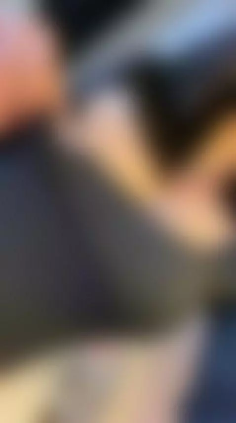 A walk through my body wouldn't hurt you, darling.😋🤭 by renaxi-smith