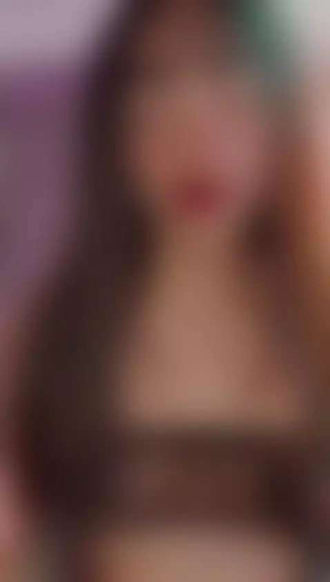 Do you love how i look ? 👄 by ella-cooper