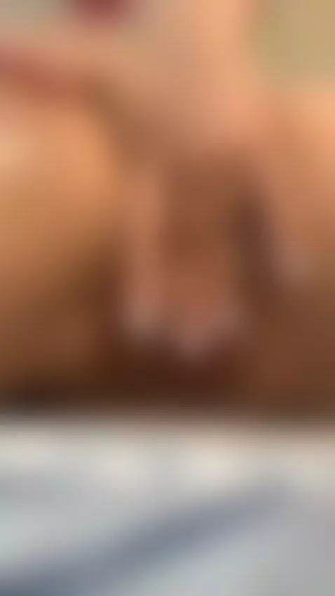 How is the view from down there? by malulopez