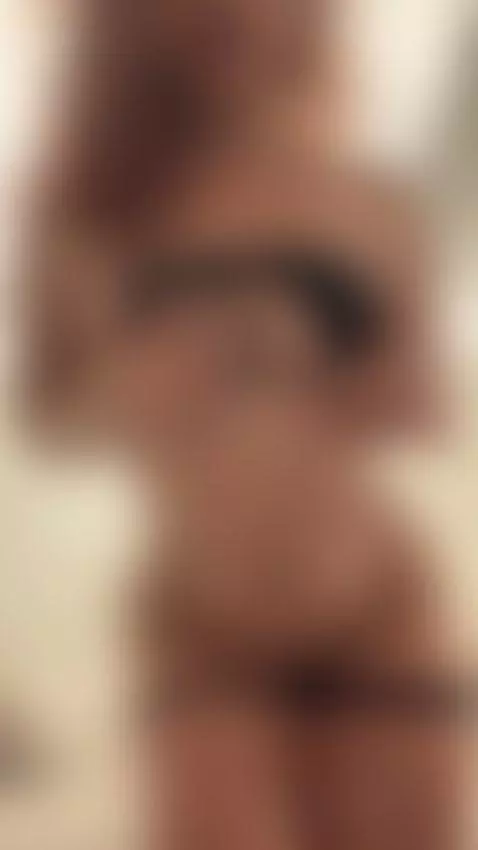 Would you fuck me in this room? 🥵 by malulopez