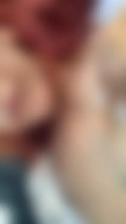 Shall we have fun in the car? by malulopez