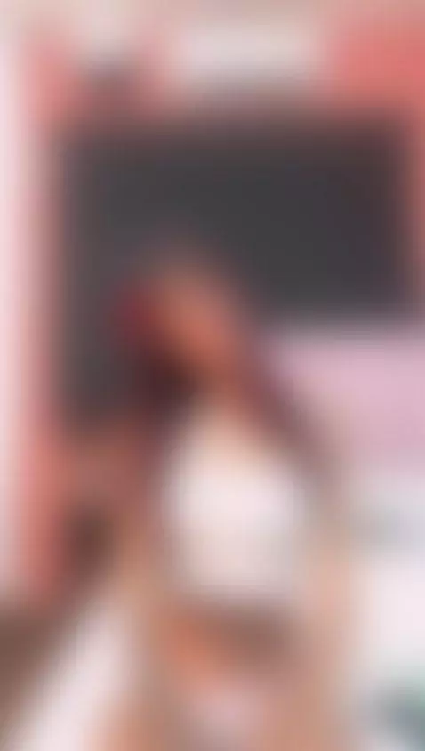 My slim body wants you. 😈💦 by hot-littlechill