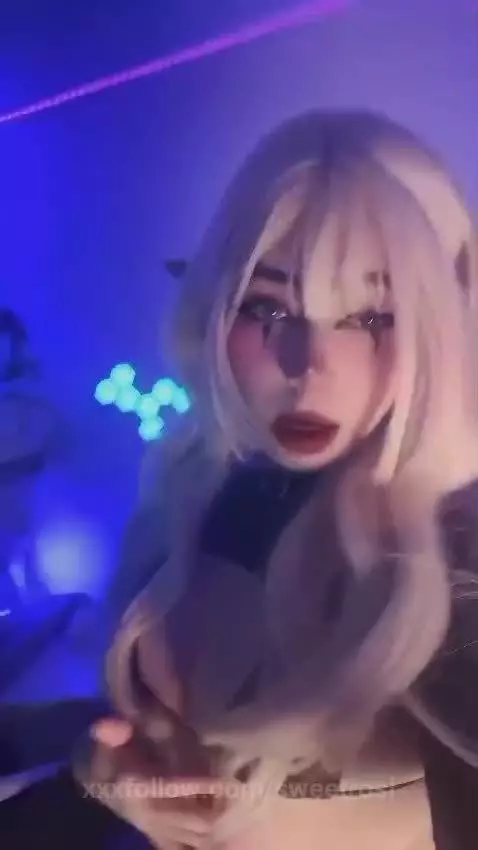 where are you from ?  I visit you 🙈😈😈 by sweetrosi