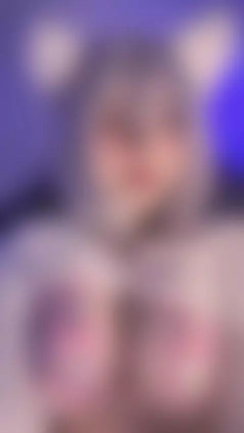 estoy tan caliente 🔥🔥 by sweetrosi