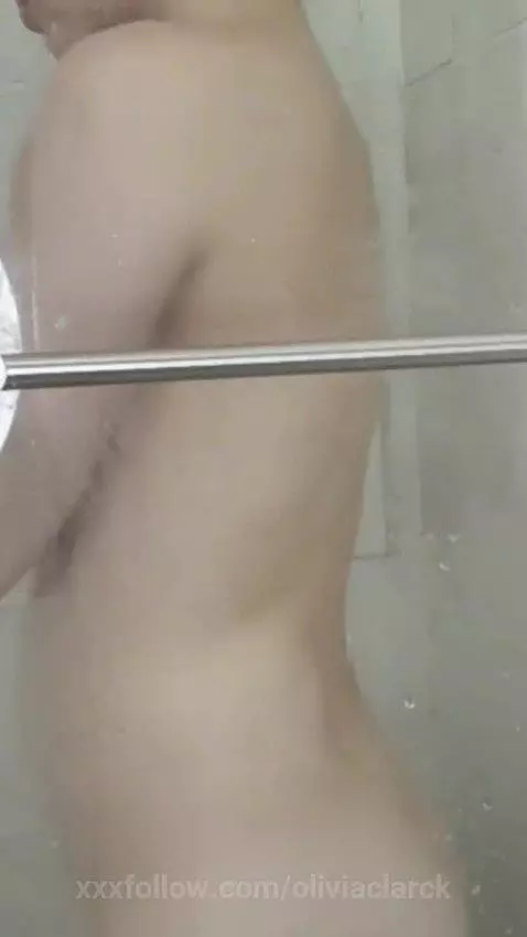 Wet and ready for pleasure... by oliviaclarck