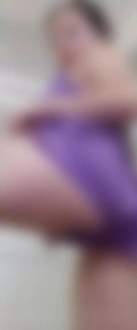 Just see a little of my tits and that ass that drives you cr... by oliviaclarck