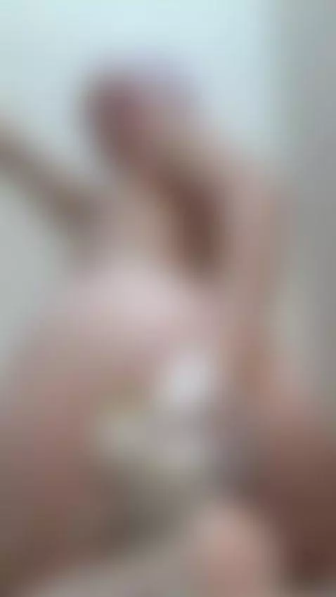 Look how I bathe and play with the foam on my body by oliviaclarck