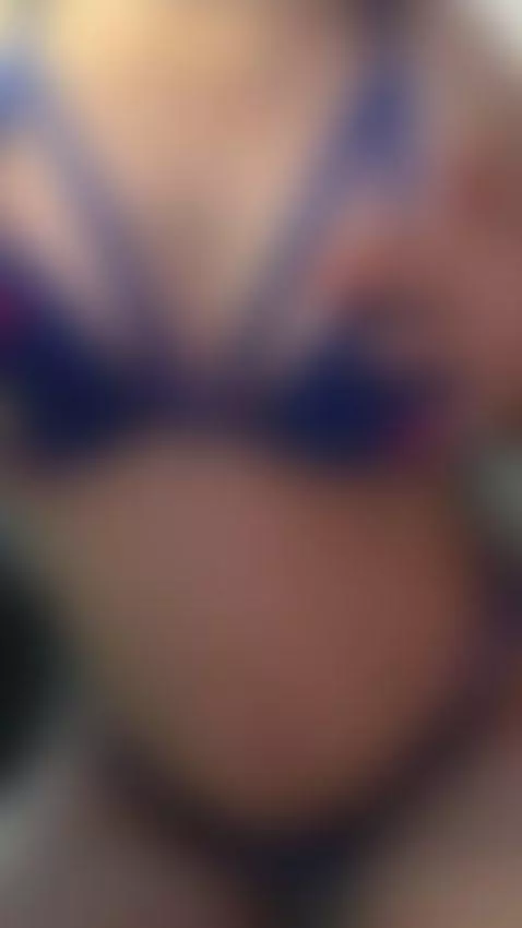 Let me fuck me for you while you look at me without blinking... by oliviaclarck