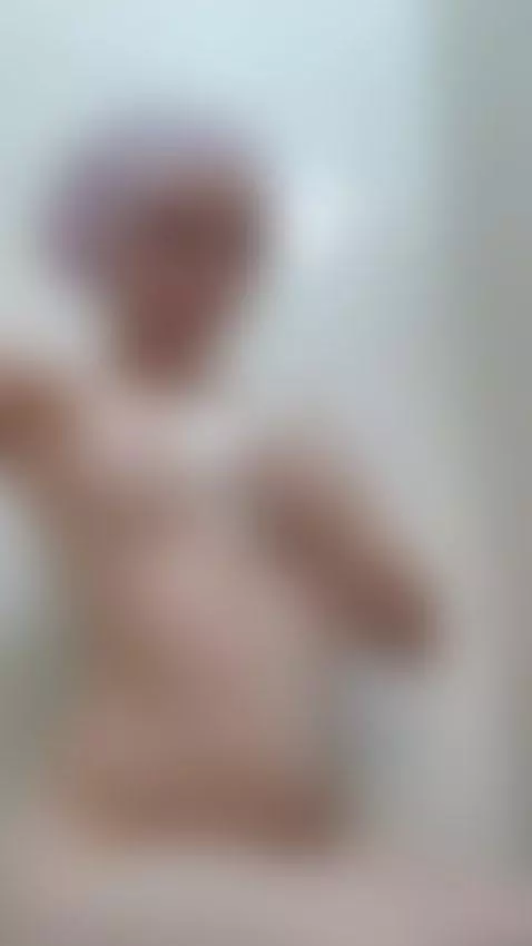 Just look at me and let yourself be consumed by desire. by oliviaclarck