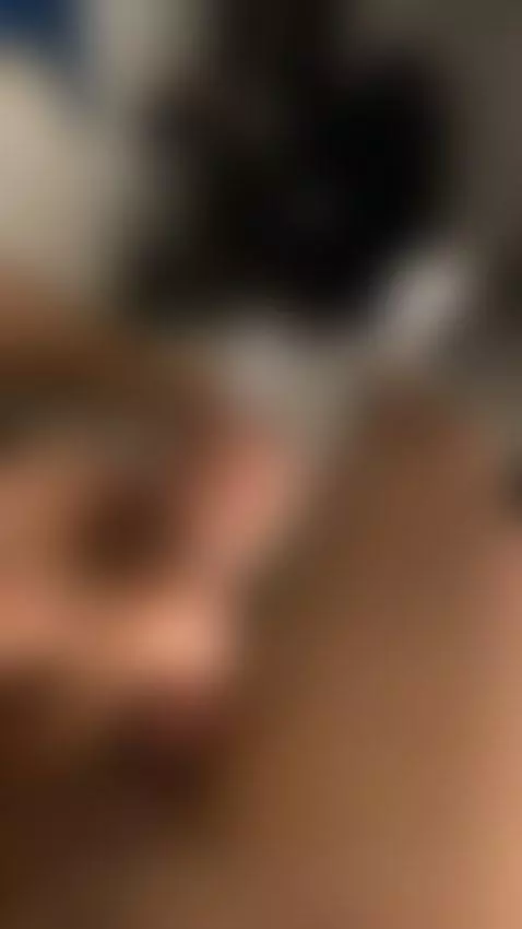 tell me by javoxthebone