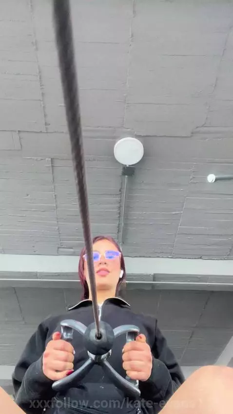 Every rep gets me hotter… imagine watching me finish 😈💦 by kate-evans1