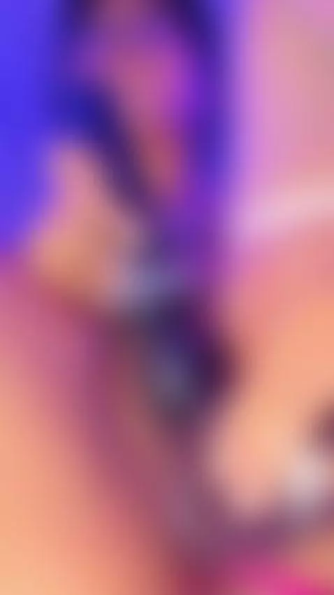 I want to cum on your face by lindaslatinas