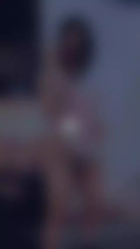 HI GUYS by emmily-grant