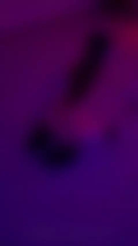 this dance is so hot that I'm burning all over by elvahaith