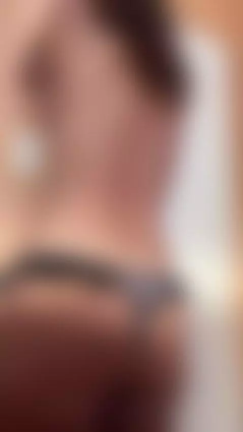 Getting hot by wivishine