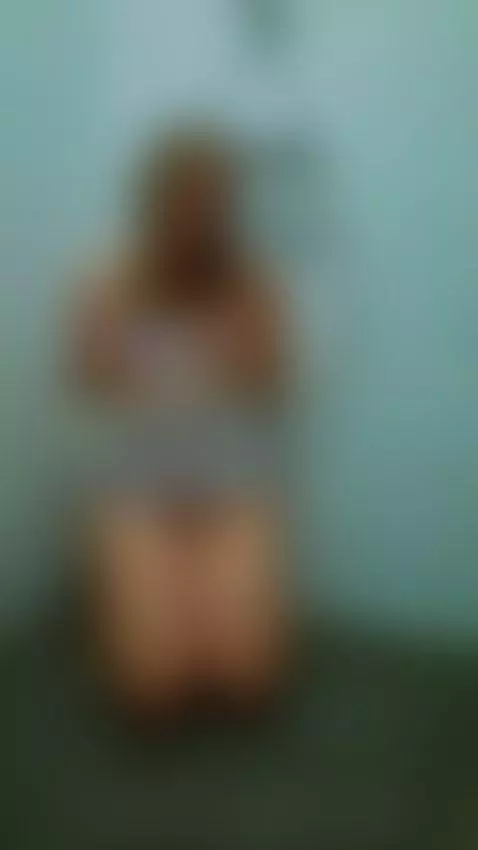 Follow me on f2f. Pussyplay videos, joi and amazing outdoor ... by butterflynl