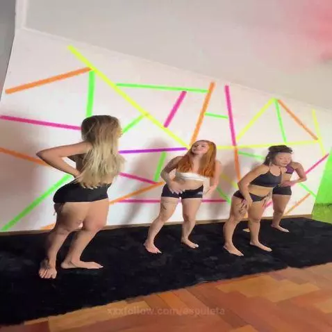 (°◡°♡) There's a new video on my official website, come in a... by espuleta