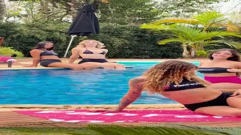 (°◡°♡) There's a new video on my official website, come in a... by espuleta