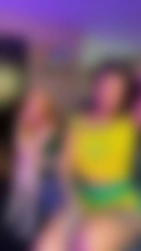 If there's a video here, there's a full video on my VIP chan... by espuleta