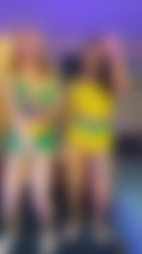 If there's a video here, there's a full video on my VIP chan... by espuleta