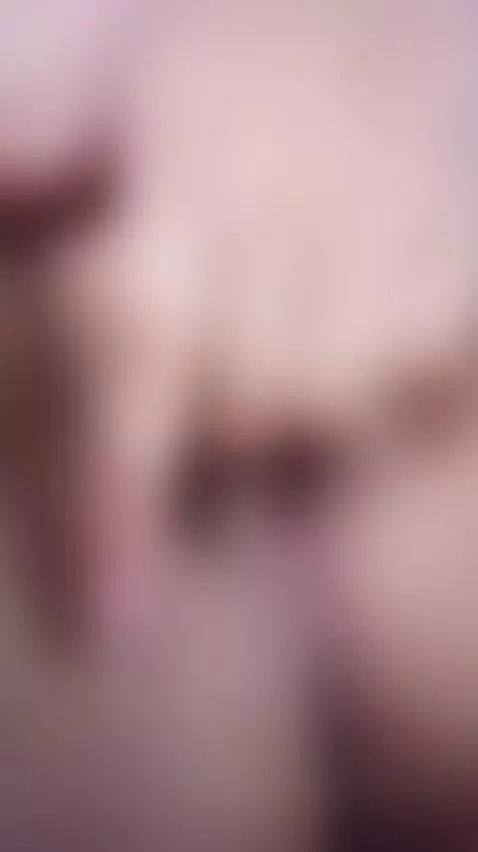 hot love pussy 🤤🤤 by naomii00