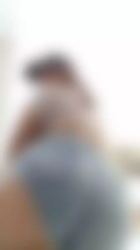 sexy ass 🍑🍑 by naomii00