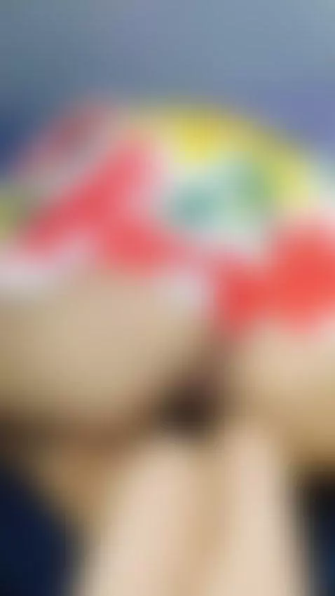 seductive and daring. 🔥🔥 by naomii00