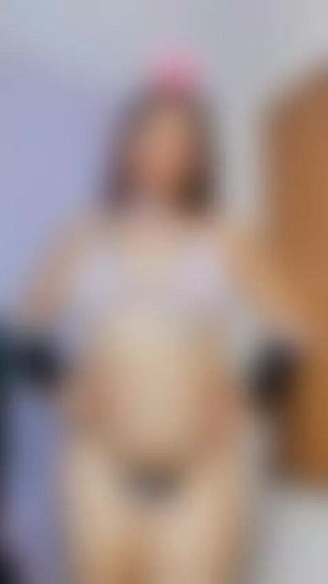 hello curious bunny 🔥🔥 by naomii00