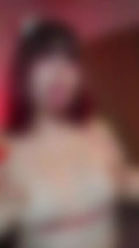 your Mc girl 🤤 by bbycherry24