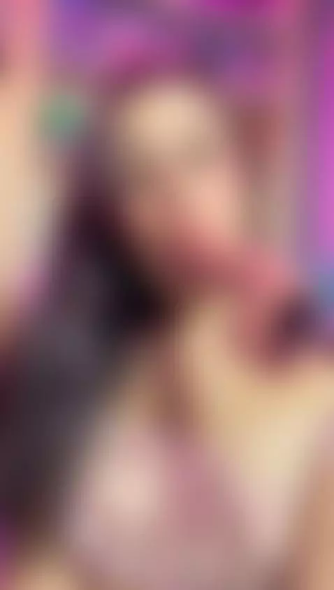 Your gaze turns me up and your kisses make me addicted. Ever... by haileyevans00