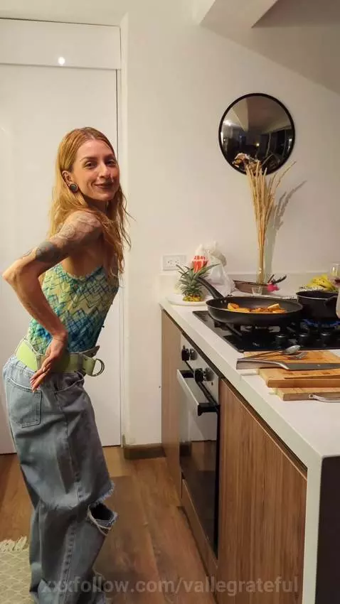 come to my stream over at Chaturbate form 8pm-4am by vallegrateful