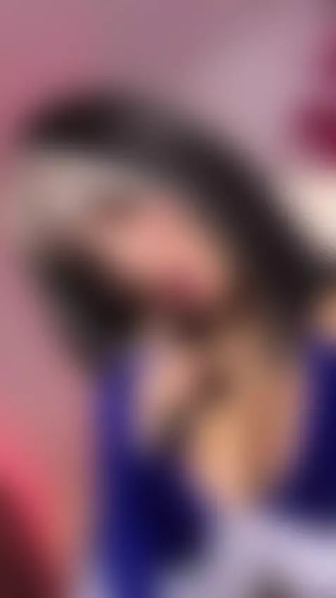 The room is on fire - https://es.chaturbate.com/b/cattleyya_... by cattleya-cat