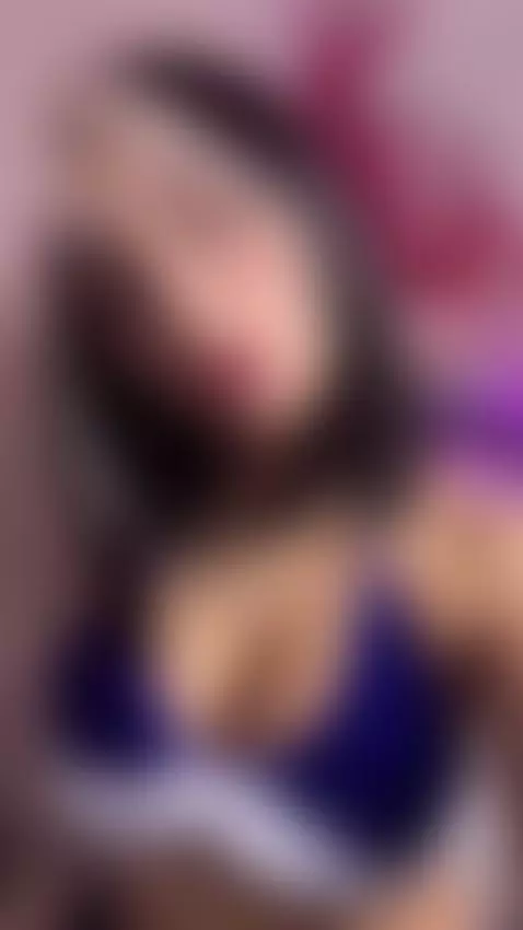 The room is on fire - https://es.chaturbate.com/b/cattleyya_... by cattleya-cat