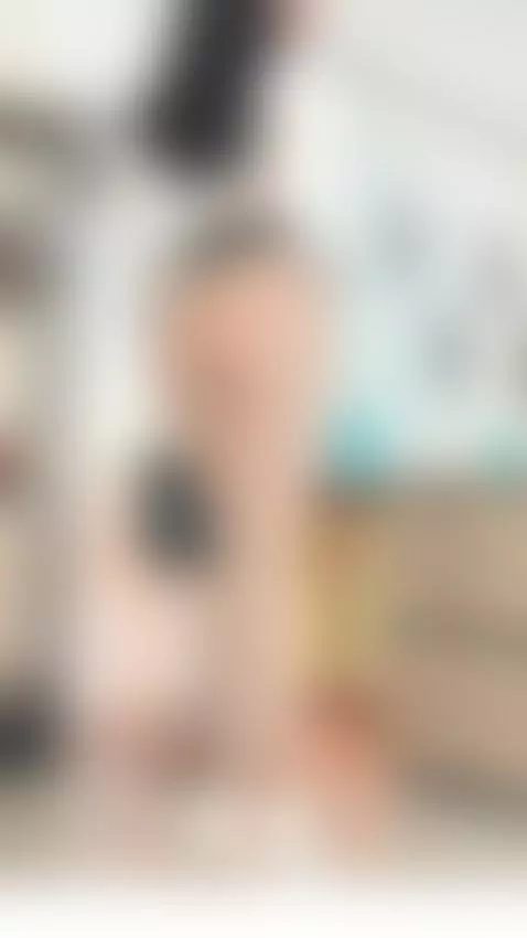 come see me without pantyhose by delilahsmith