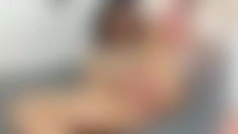 I want them to fuck me hard to come in Squirs😈💦 by miasmith2