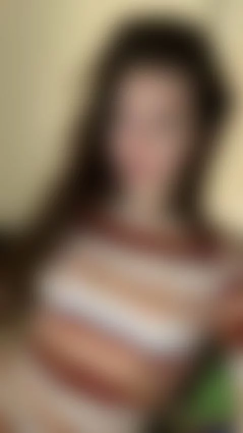 I really need someone to spoil me with some new lingerie 🥹😽❤... by leahgotti